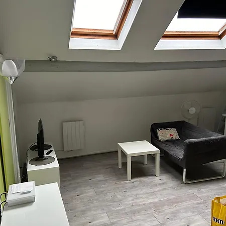 Studio Meuble 3 Piliers Droite Реймс