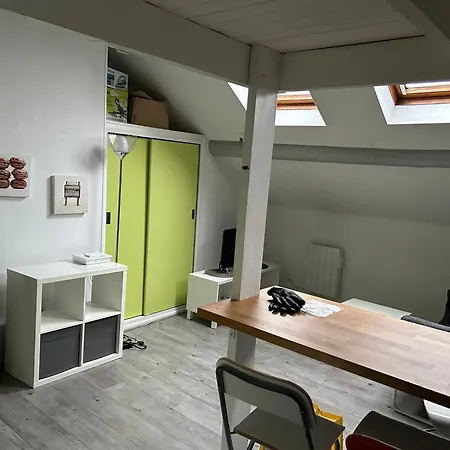Studio Meuble 3 Piliers Droite