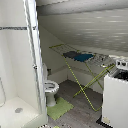 Апартаменты Studio Meuble 3 Piliers Droite